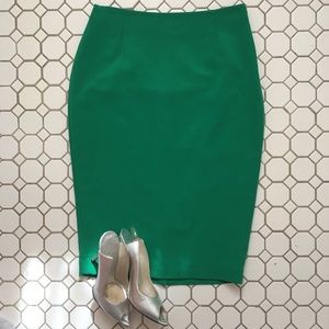 EUC The Limited Kelly Green Pencil Skirt